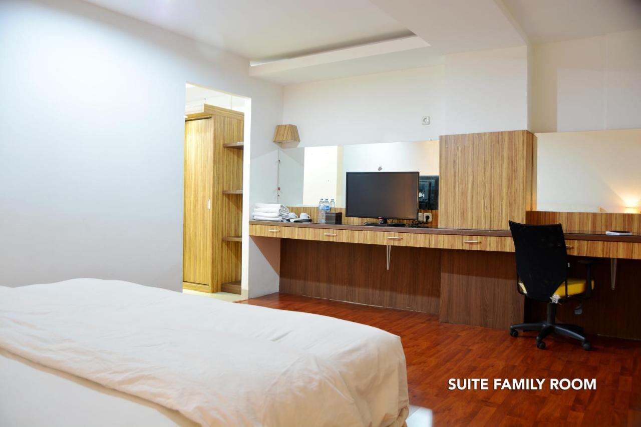 Kasira Residence Peladen Luaran gambar